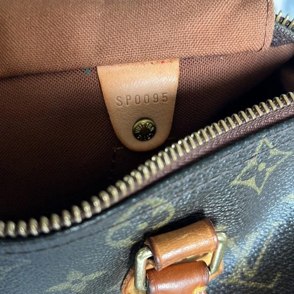 Louis Vuitton Speedy 25 - Picture 10 of 17